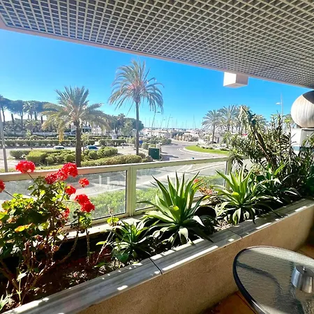 - 2 People - Swimming Pool - Sea View *