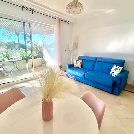 - 2 People - Swimming Pool - Sea View Lejlighed